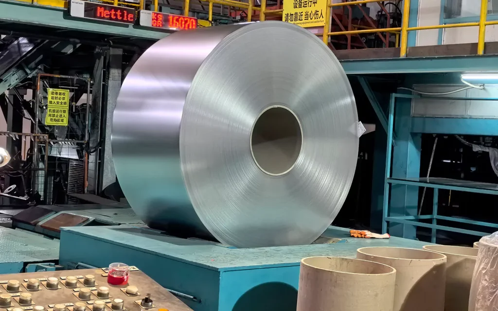 Китайский завод по производству рулонов белой жести
