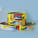 Envases de conservas de pez tambor fabricados en hojalata Canned drum fish packaging made of tinplate