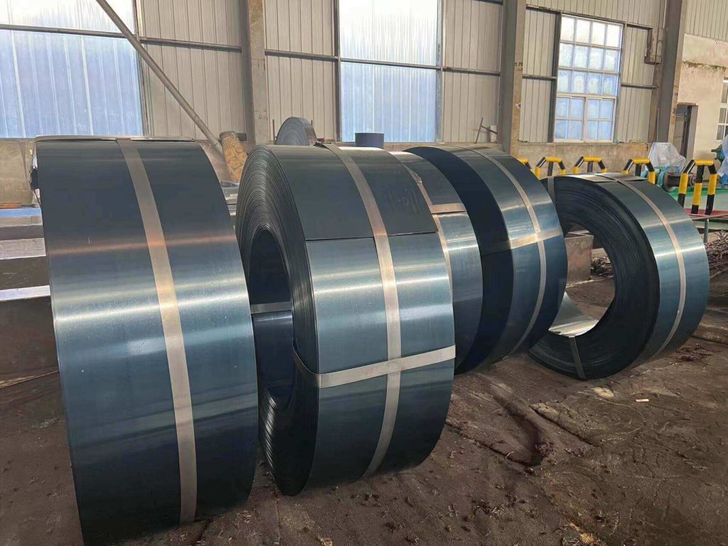 Thắt lưng thép mùa xuân