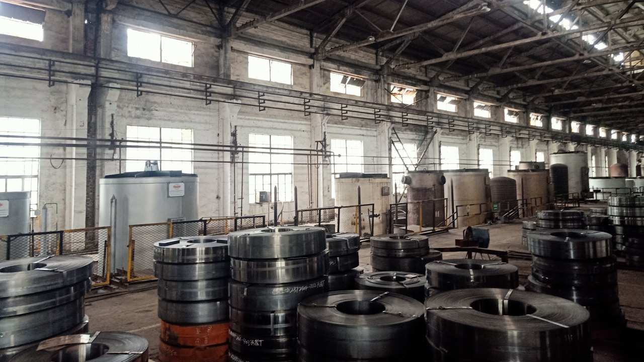 tira de acero laminado en frío