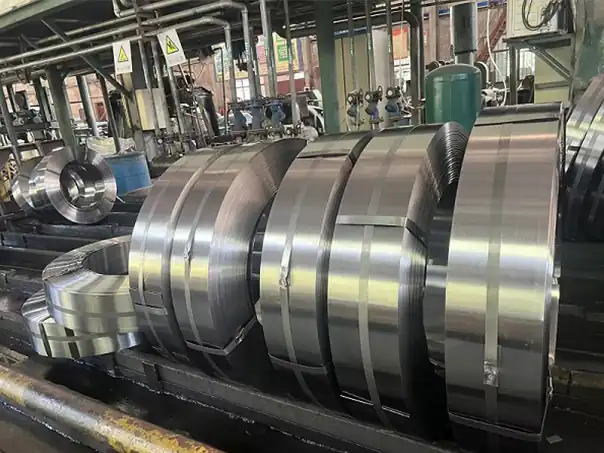 cuộn dây bằng thép