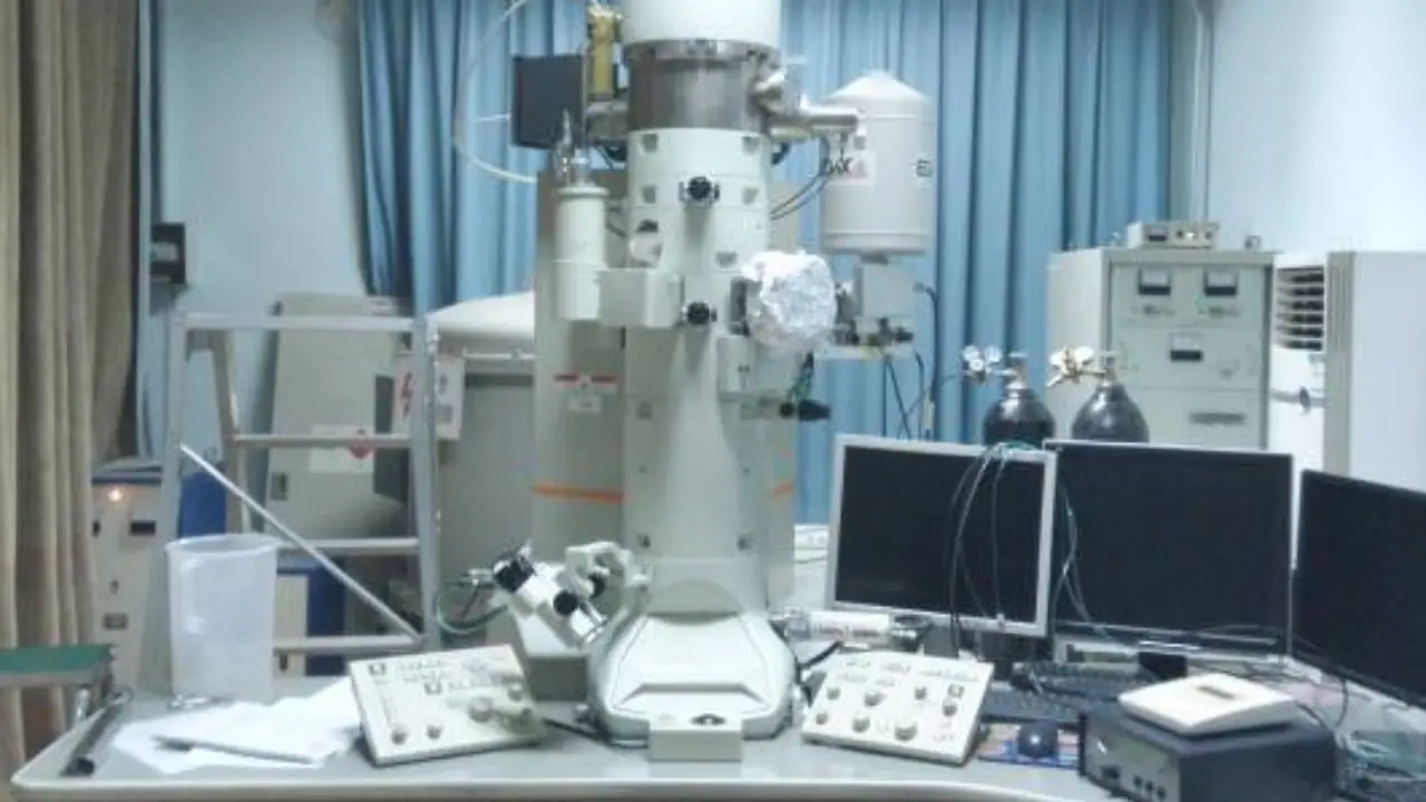 JEOL JEM-2100F Transmission Electron Microscope